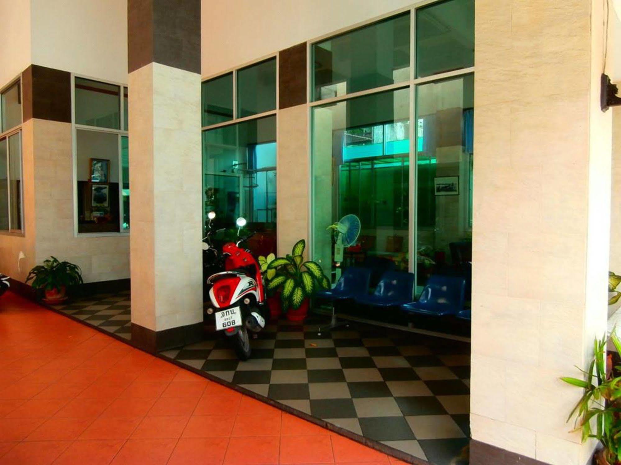 מלון Phuket Seabreeze Mansion מראה חיצוני תמונה